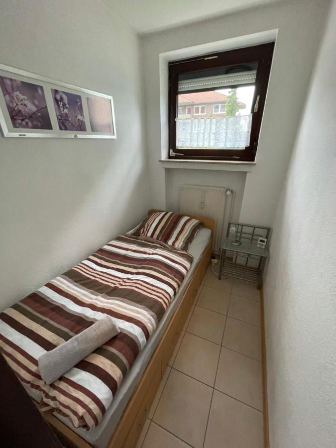 Schoenes Einfaches Zimmer In Oldenburg Buitenkant foto